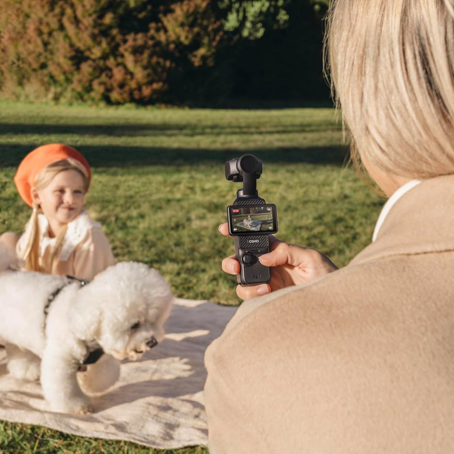 **CapturePro™ Vlogging Camera**